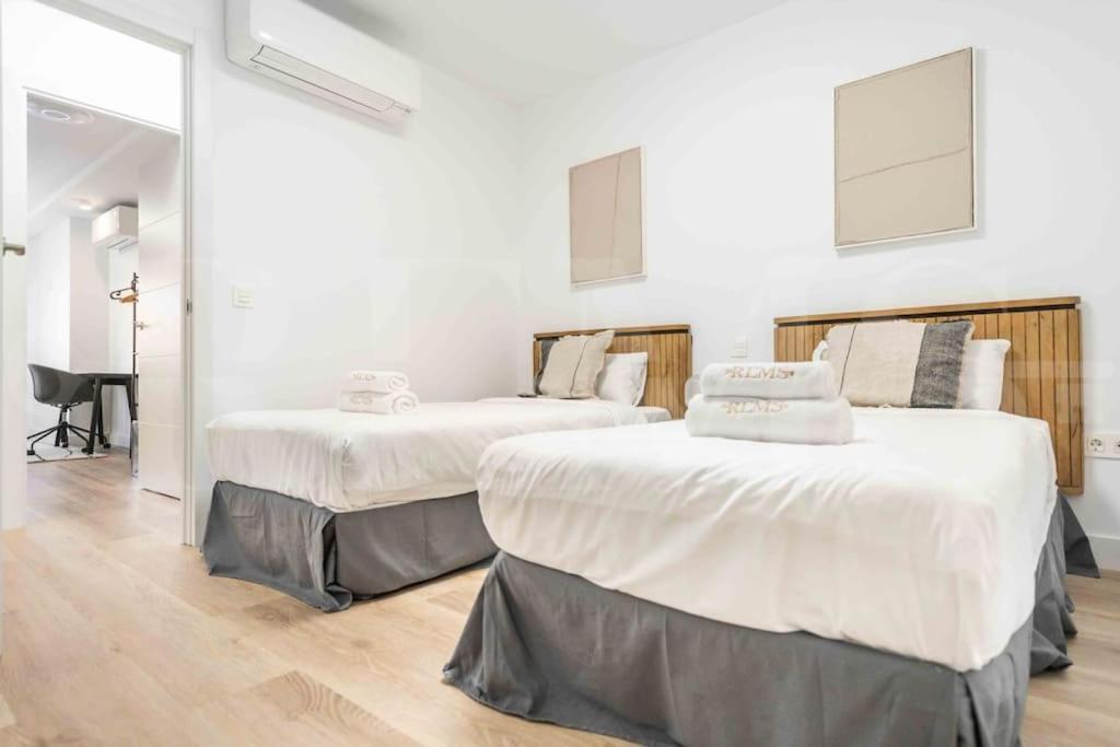Bright And Modern Apartment By Rems Μάλαγα Εξωτερικό φωτογραφία